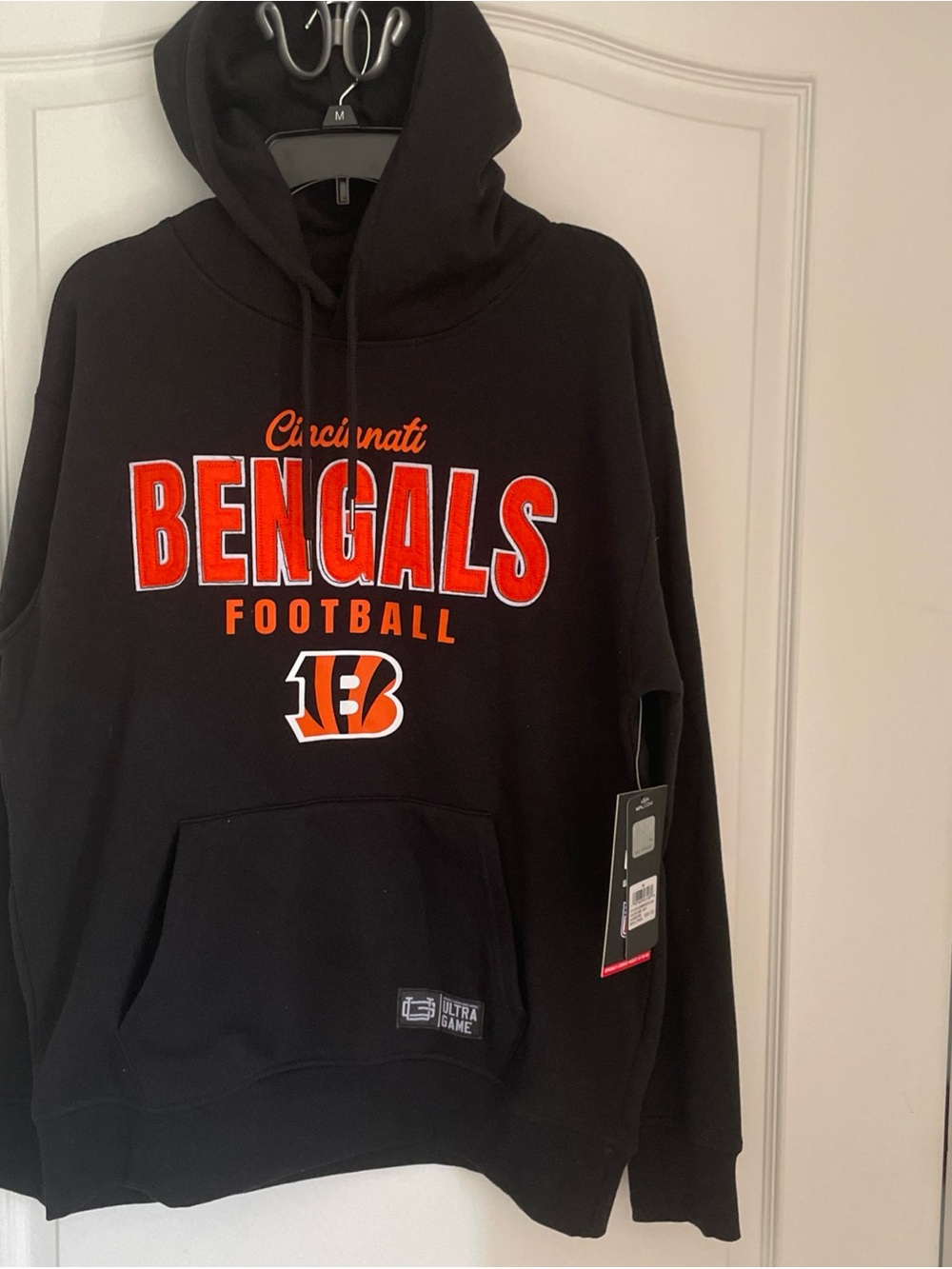 NWT Cincinnati  Bengals NFL Team Apparel Hoodie Sweatshirt Black Pullover size M